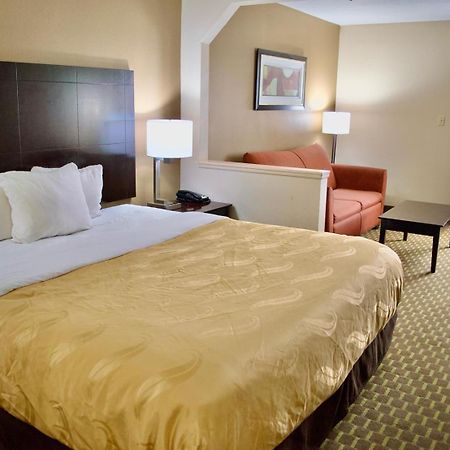 Quality Inn & Suites Pine Bluff Kültér fotó