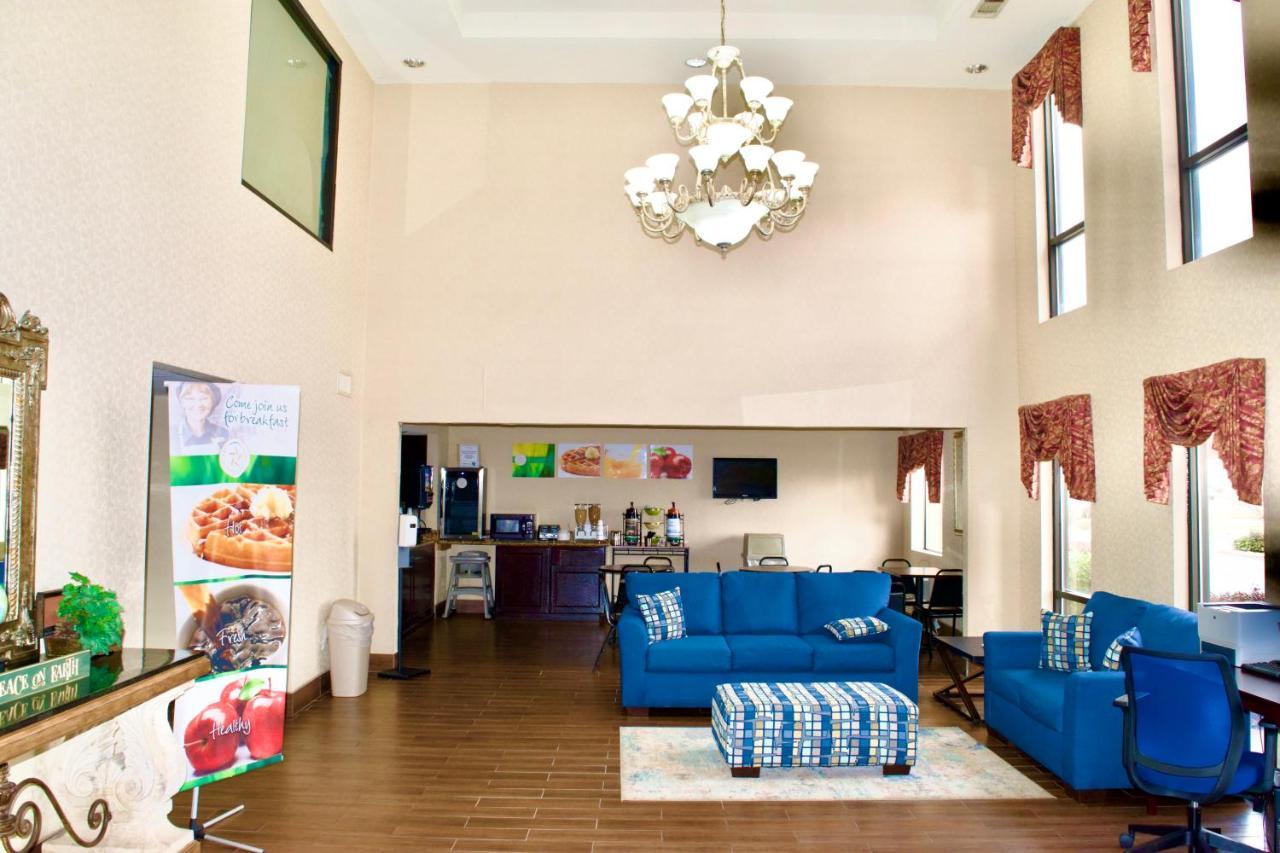 Quality Inn & Suites Pine Bluff Kültér fotó